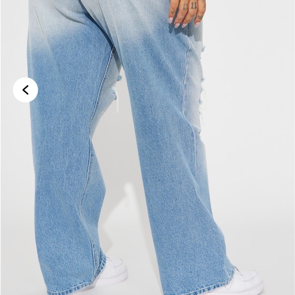 Fashion Nova 90’s Baggy Jeans - Picture 4 of 6